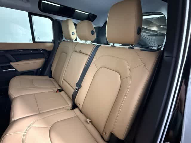 New 2026 Land Rover Defender 110 S AWD/4WD image 19