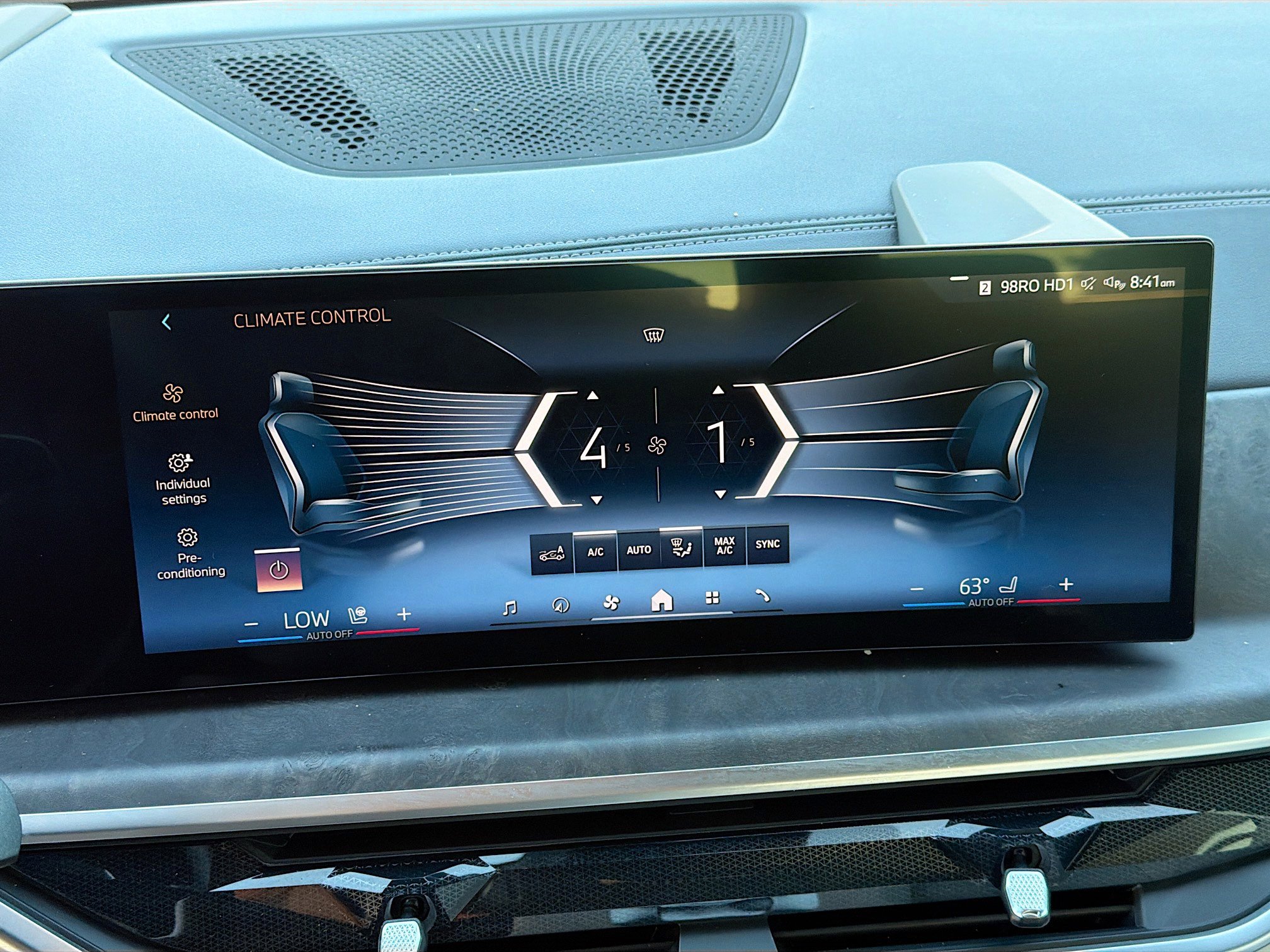 Used 2025 BMW X5 sDrive40i w/ Executive Package image 35