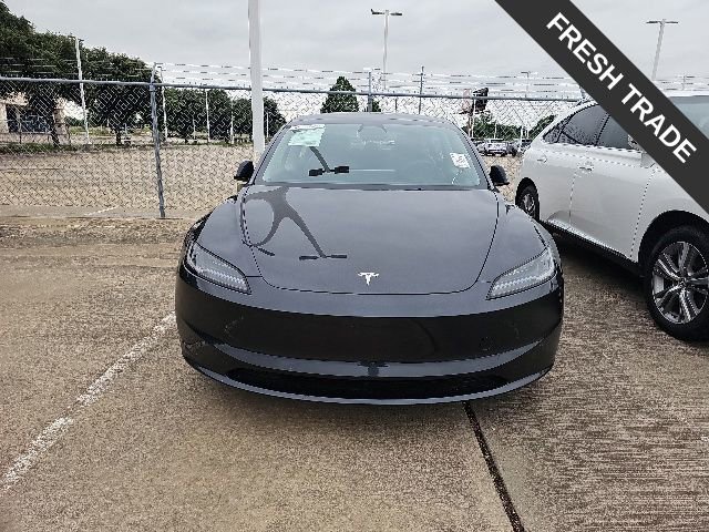 Used 2024 Tesla Model 3 Standard Range RWD image 2