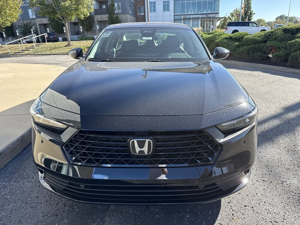 Used 2025 Honda Accord EX-L image 11