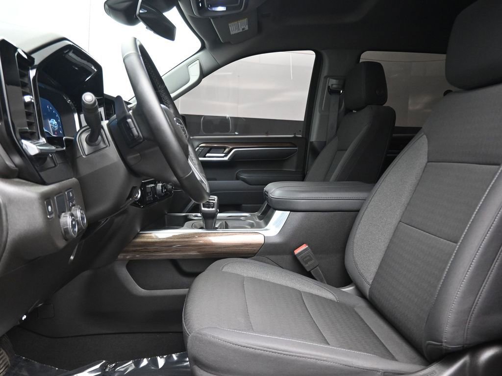 Used 2025 Chevrolet Silverado 1500 RST w/ LPO, Liner Protection Package image 12