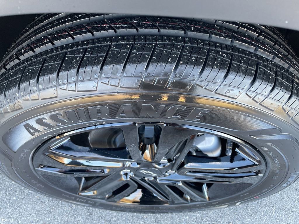 New 2026 Chevrolet Trax ACTIV w/ Sunroof Package image 32