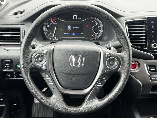 Used 2023 Honda Ridgeline Sport image 15