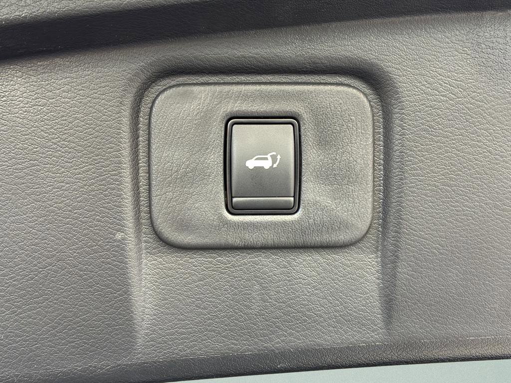 Used 2024 Nissan Murano SL image 25