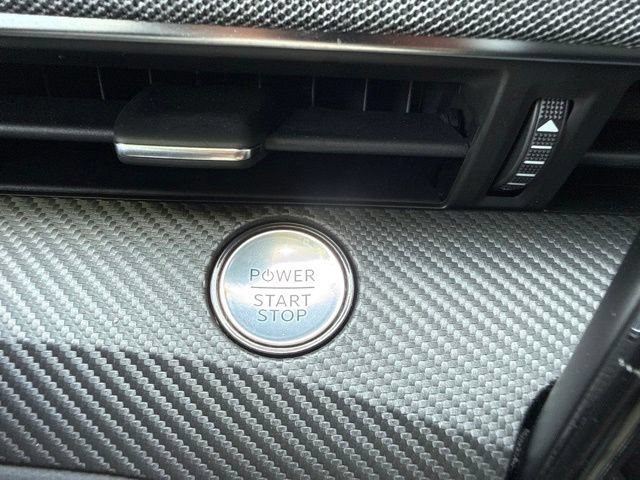 Used 2025 Ford Mustang Mach-E Premium AWD/4WD image 20