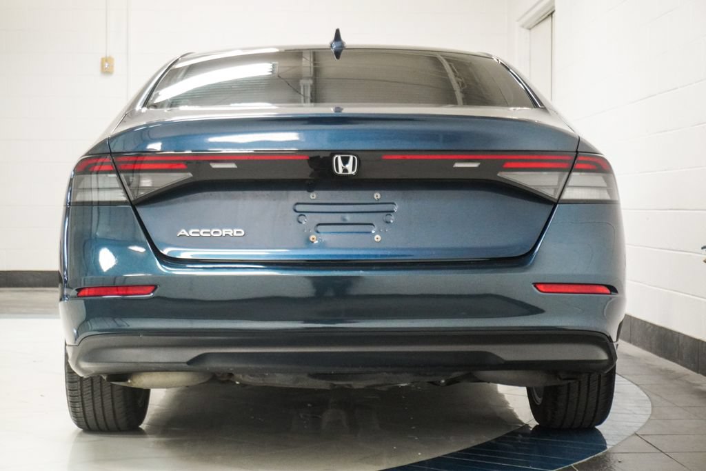 Used 2023 Honda Accord EX image 35