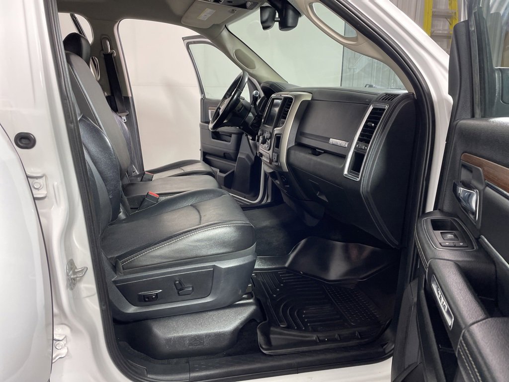 Used 2014 RAM 3500 Laramie image 22