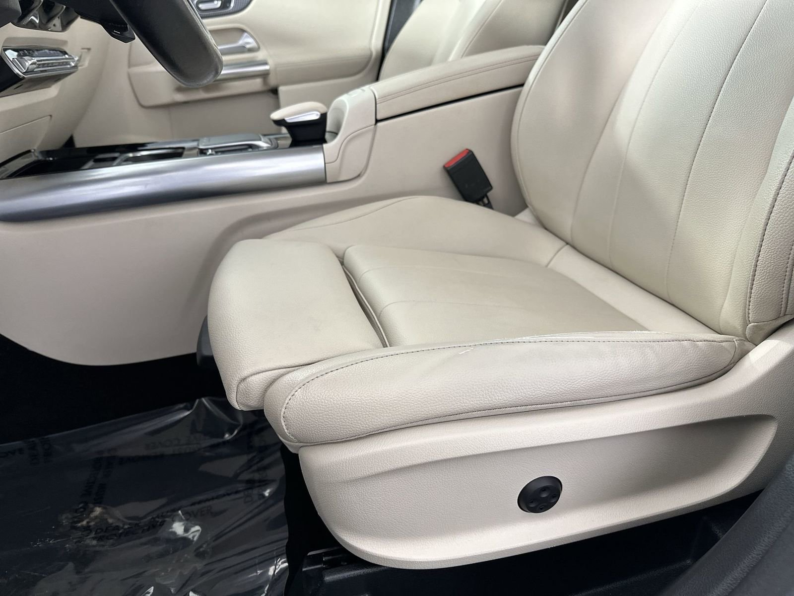 Used 2021 Mercedes-Benz GLA 250 image 16