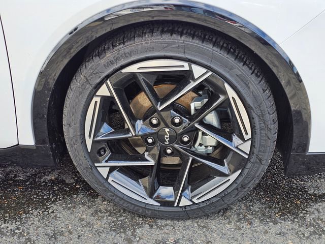 New 2026 Kia K4 GT-Line image 9