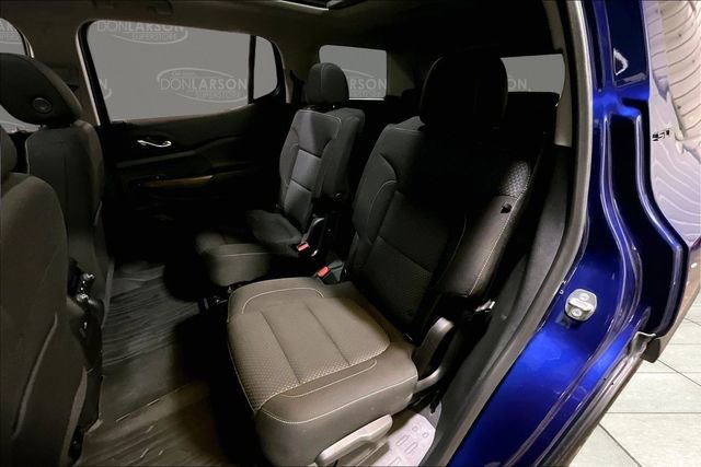 Used 2023 GMC Acadia SLE w/ Driver Convenience Package image 14
