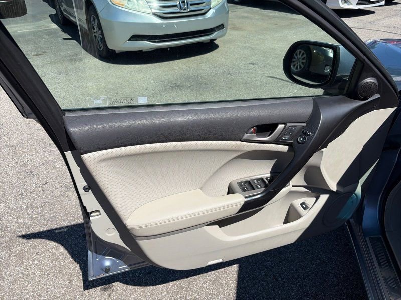 Used 2009 Acura TSX Sedan FWD image 9