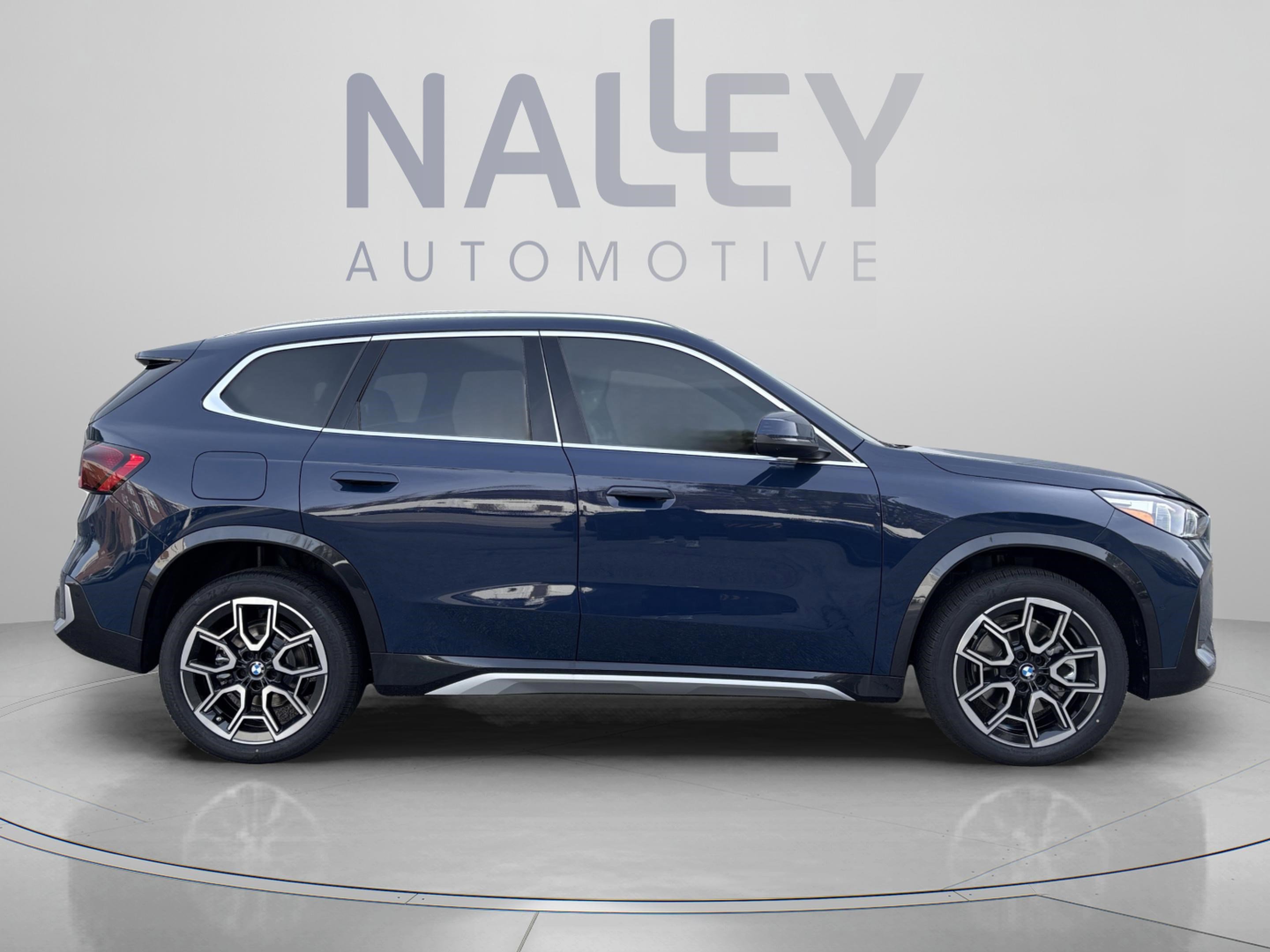 Used 2026 BMW X1 xDrive28i AWD/4WD image 5