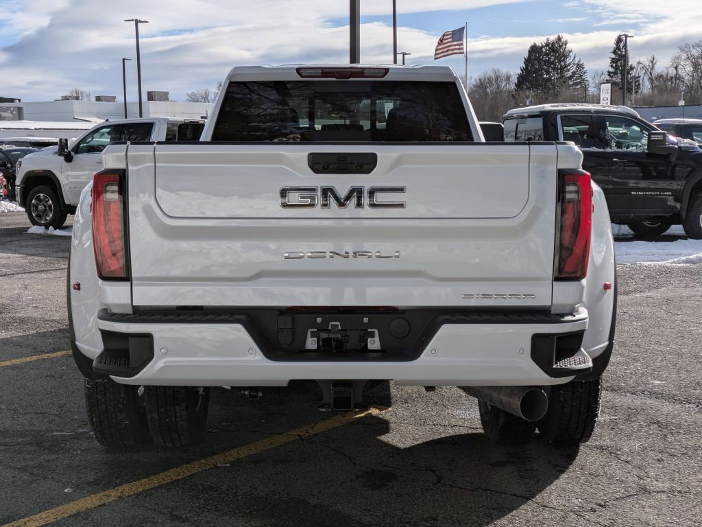 New 2026 GMC Sierra 3500 Denali Ultimate image 6