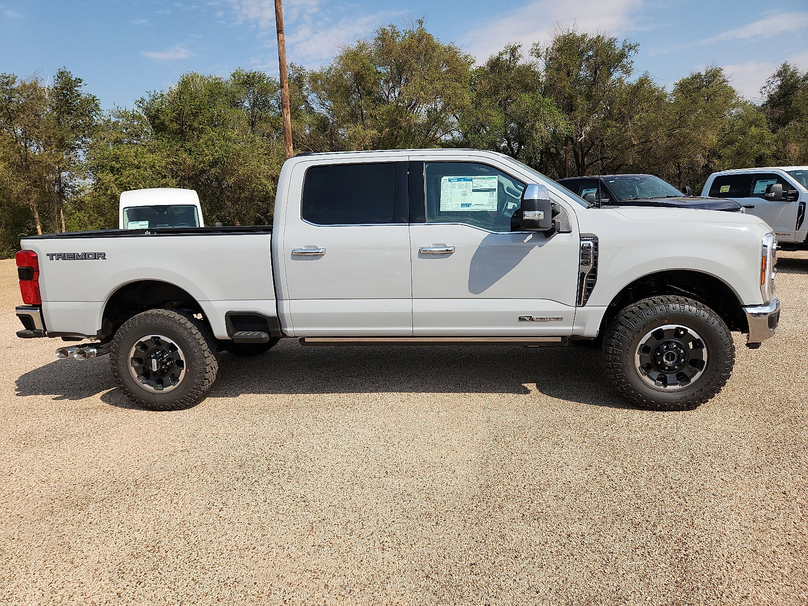 New 2026 Ford F250 Lariat w/ Tremor Off-Road Package image 5