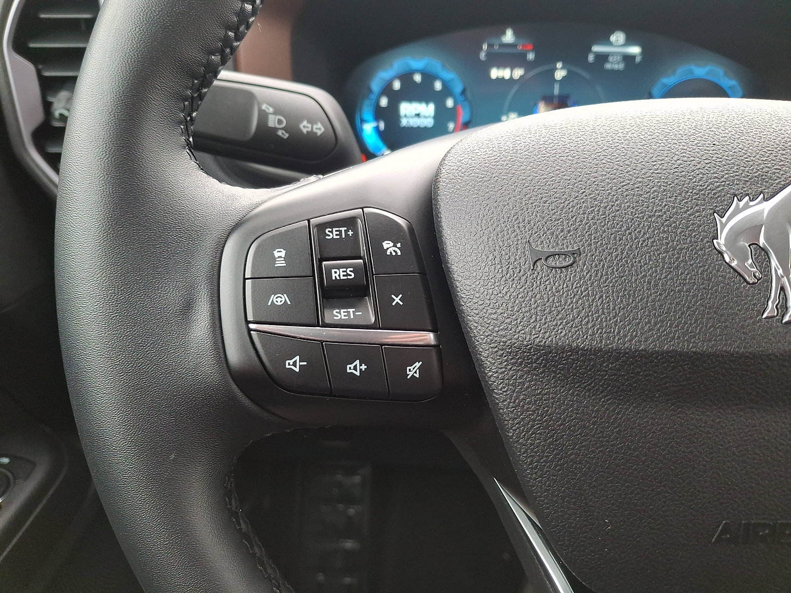 Certified 2025 Ford Bronco Sport Outer Banks w/ Outer Banks Tech Package+ AWD/4WD image 21