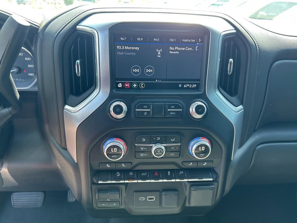 Used 2019 GMC Sierra 1500 SLE w/ X31 Off-Road Package AWD/4WD image 18
