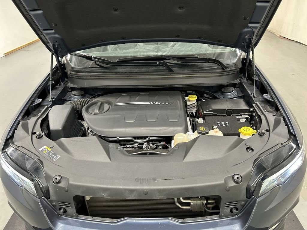 Certified 2021 Jeep Cherokee Limited AWD/4WD image 24