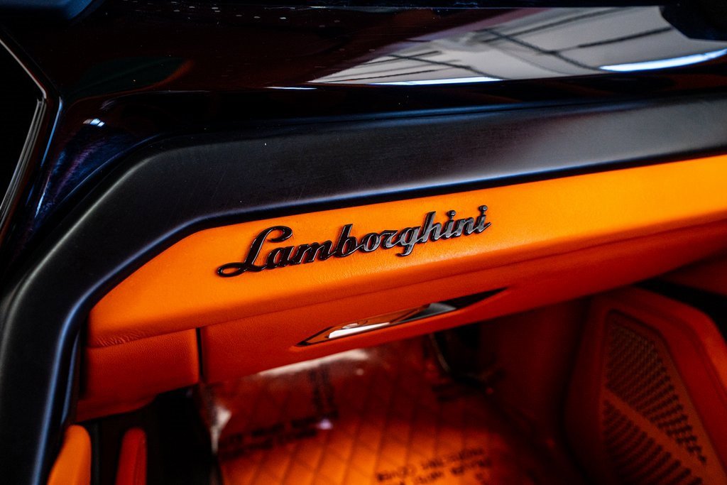 Used 2022 Lamborghini Urus image 70