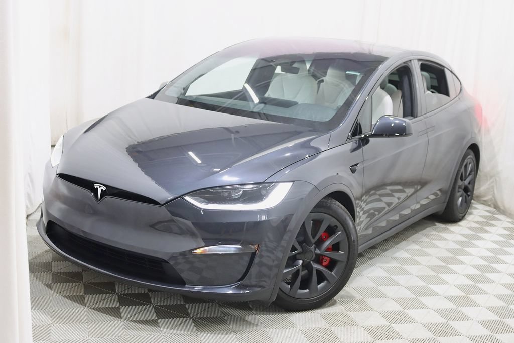 Used 2024 Tesla Model X Plaid AWD/4WD image 5