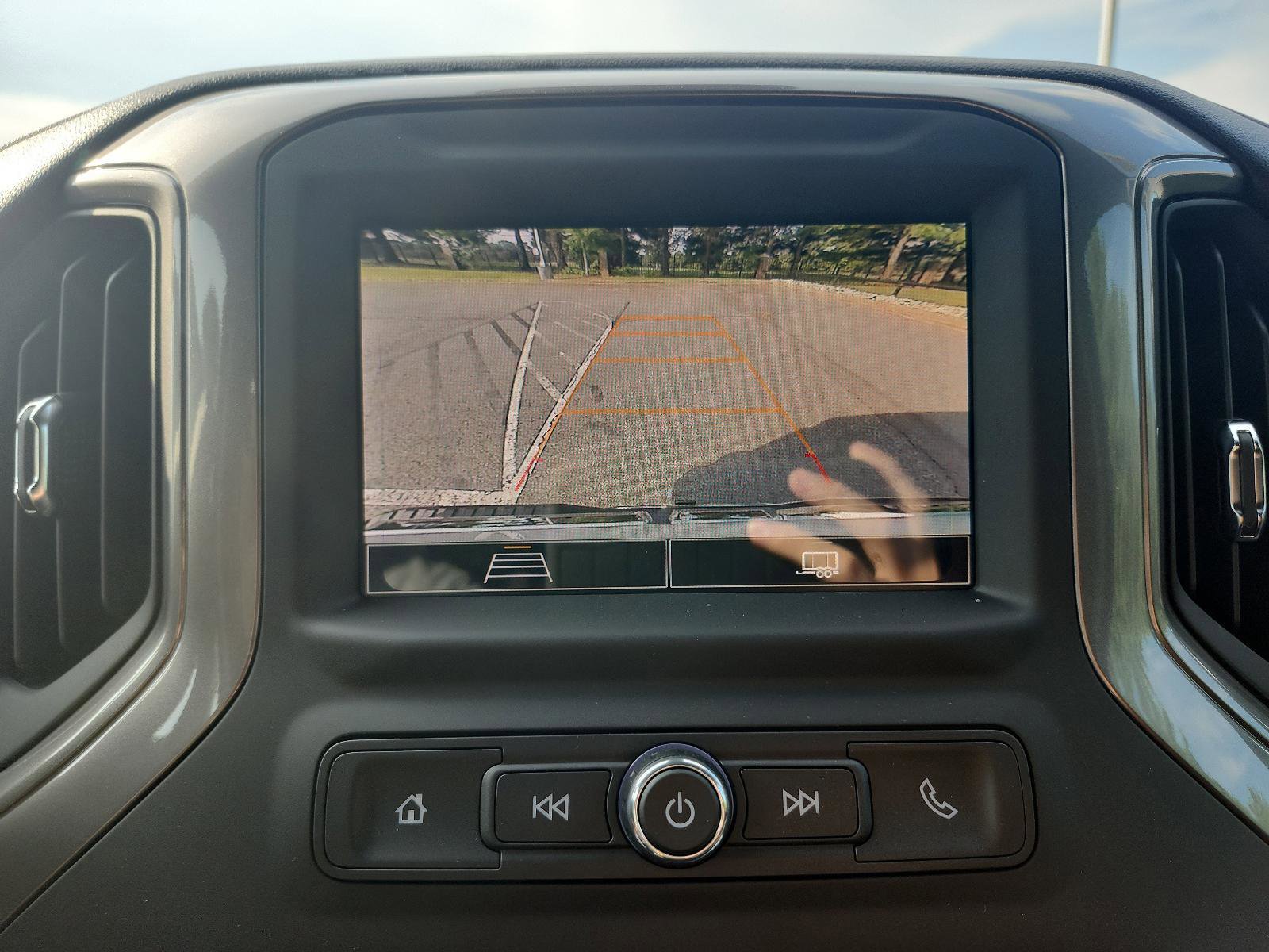 New 2025 GMC Sierra 2500 Pro w/ Convenience Package image 17