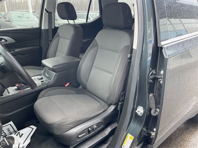 Certified 2019 Chevrolet Traverse LT image 18