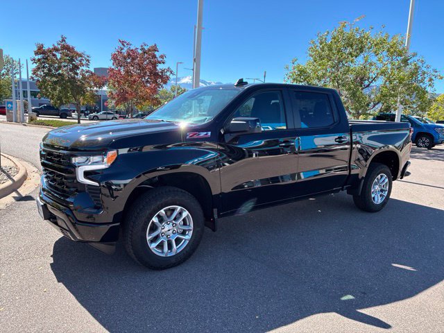 New 2026 Chevrolet Silverado 1500 RST w/ Z71 Off-Road Package AWD/4WD image 3