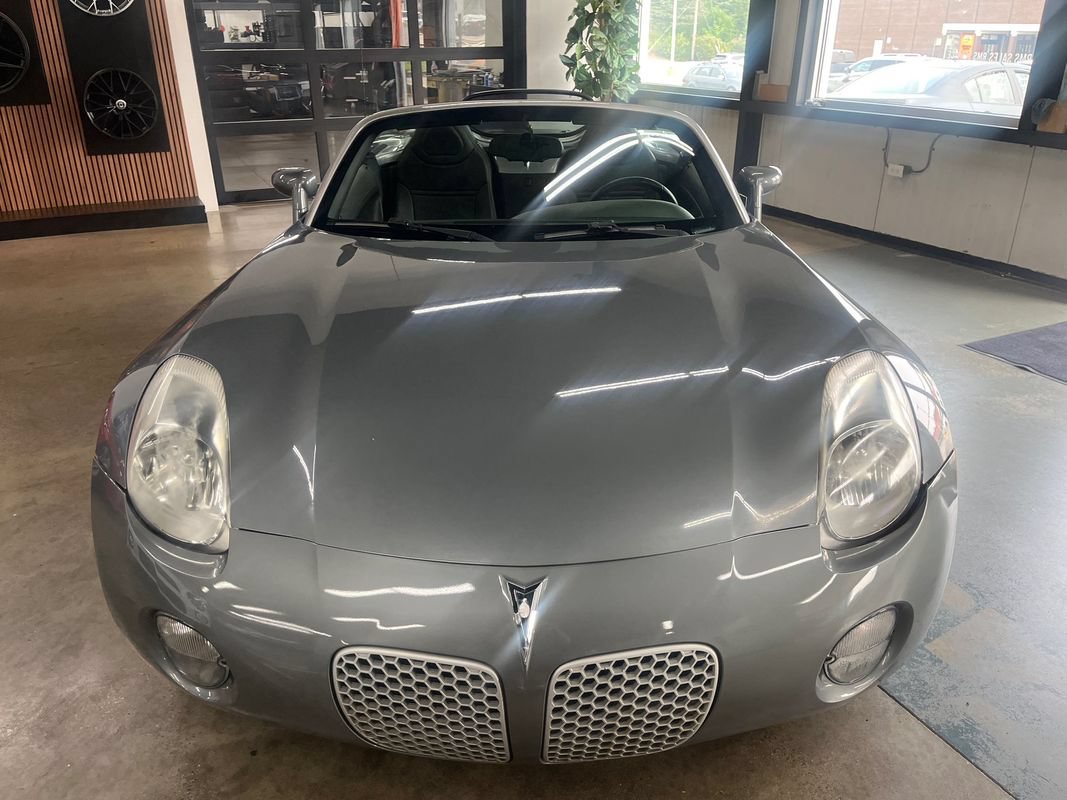 Used 2007 Pontiac Solstice Convertible w/ Premium Package RWD image 21