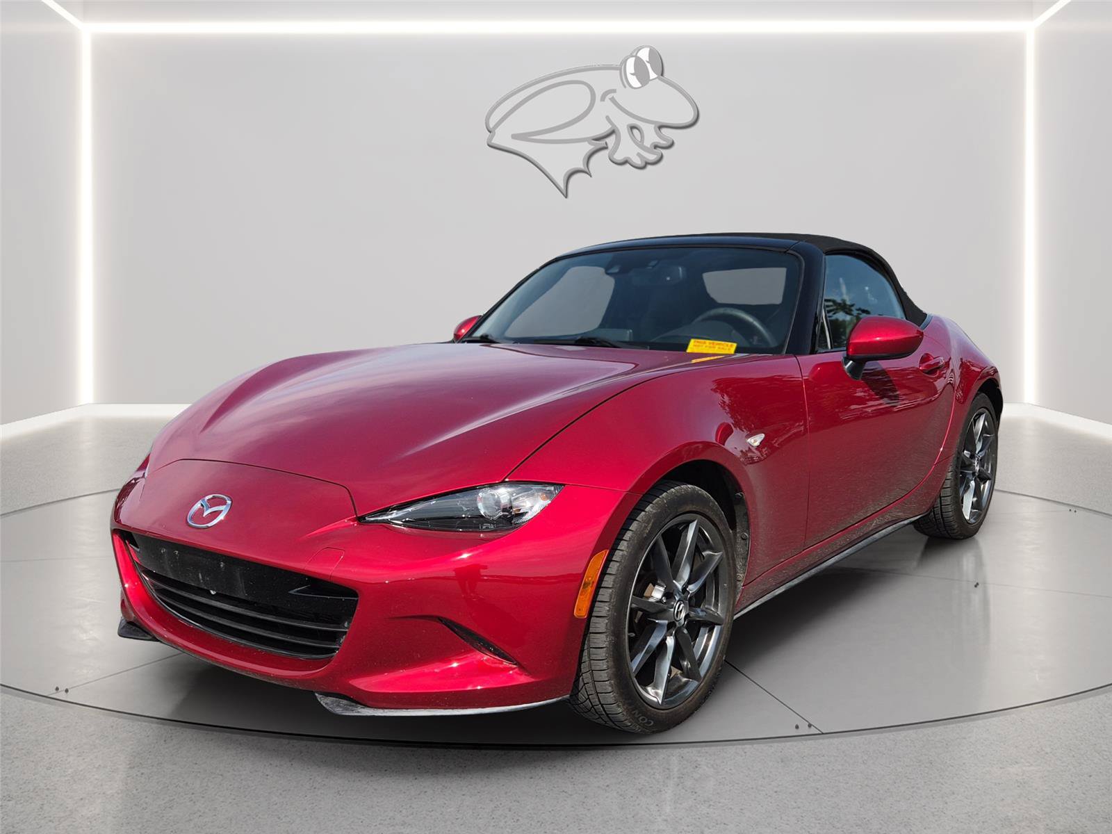 Used 2016 MAZDA MX-5 Miata Grand Touring RWD video 1