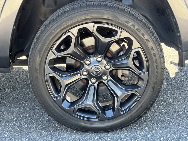 Used 2021 RAM 1500 Limited w/ Night Edition AWD/4WD image 13