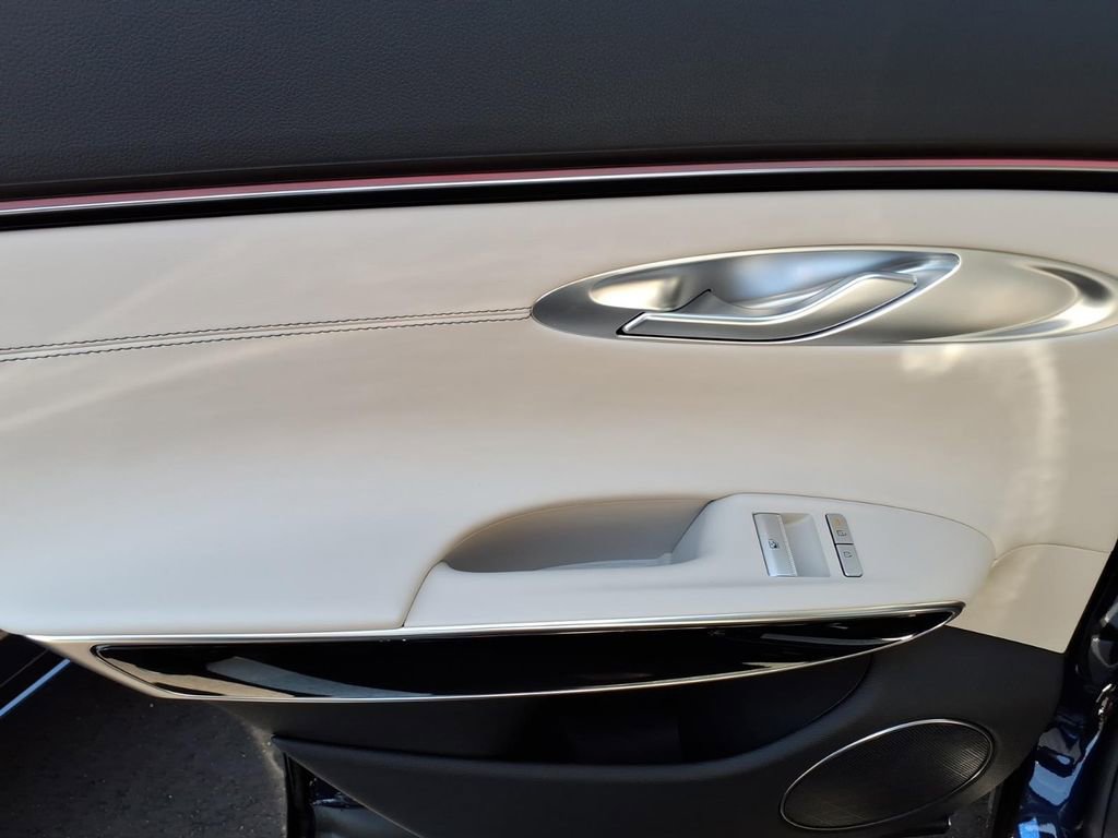 New 2026 Genesis GV70 2.5T image 9