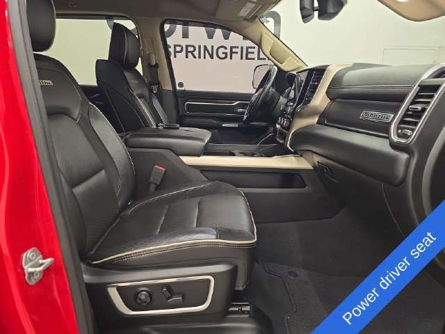 Used 2019 RAM 1500 Laramie AWD/4WD image 10