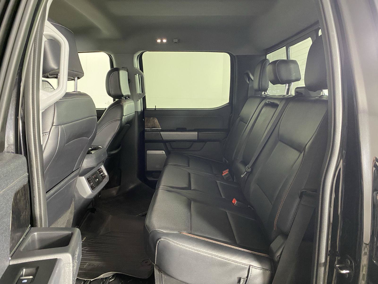 Used 2024 Ford F350 Lariat w/ Chrome Package AWD/4WD image 22