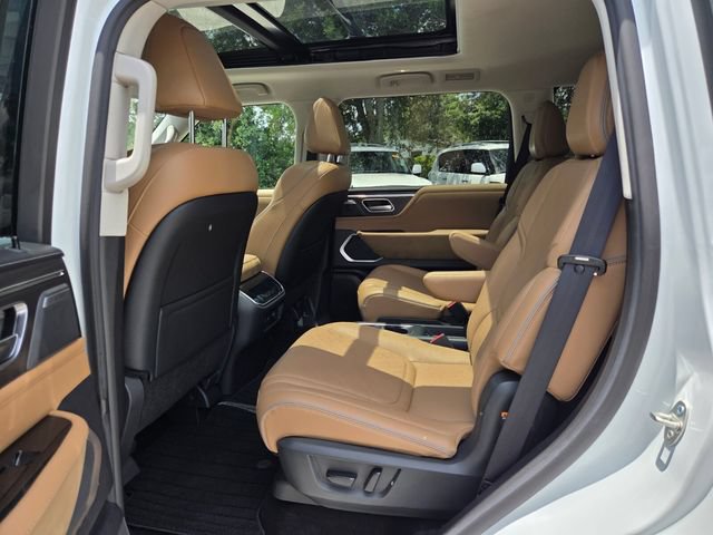 Used 2026 INFINITI QX80 Luxe AWD/4WD image 13