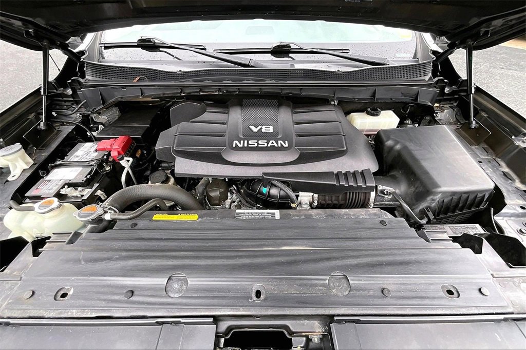 Used 2020 Nissan Titan SV w/ SV Convenience Package image 29