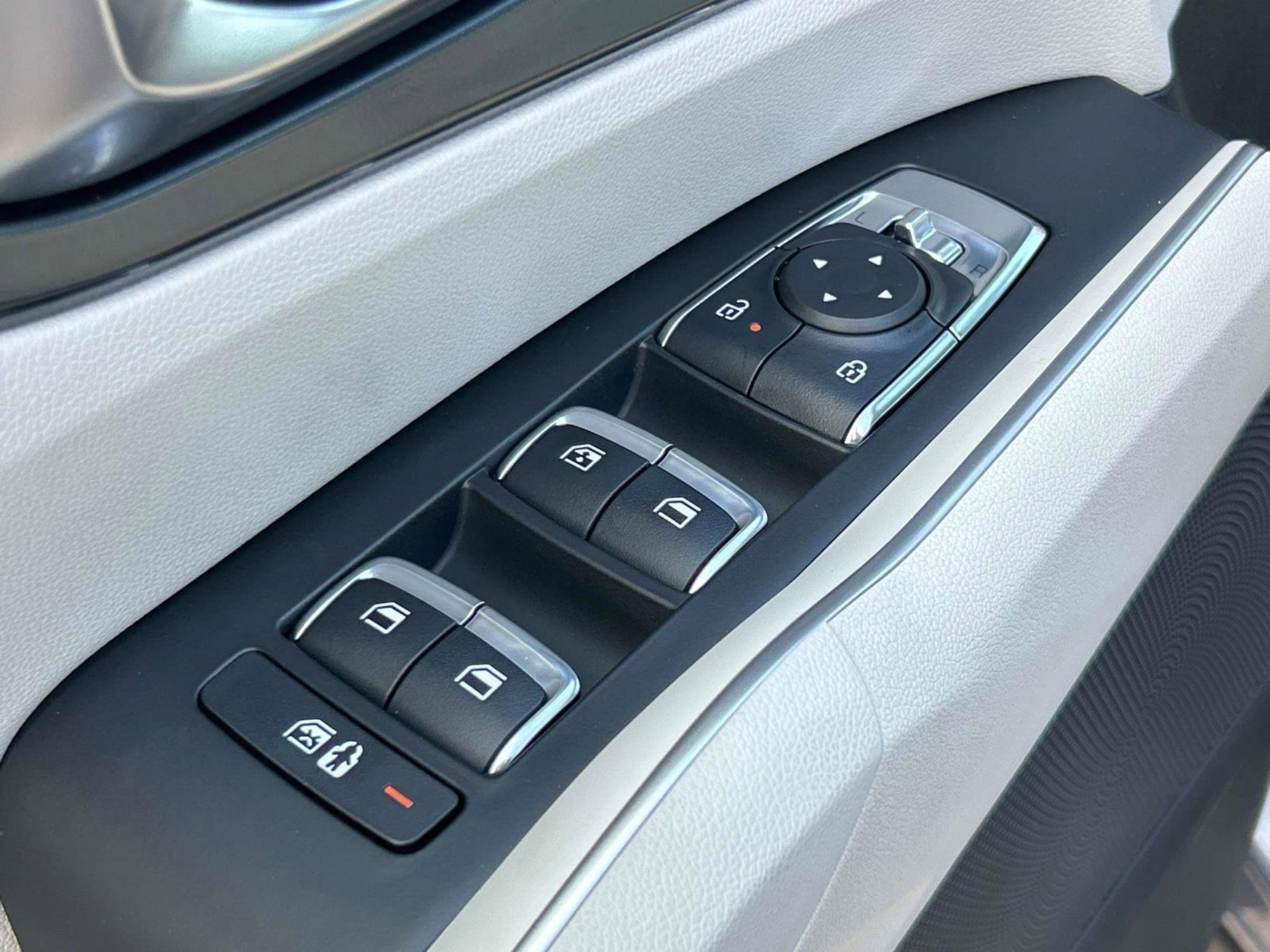 New 2025 Kia Sorento S w/ Panoramic Sunroof Package image 21