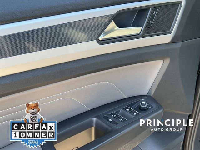 Used 2022 Volkswagen Atlas SEL R-Line AWD/4WD image 15