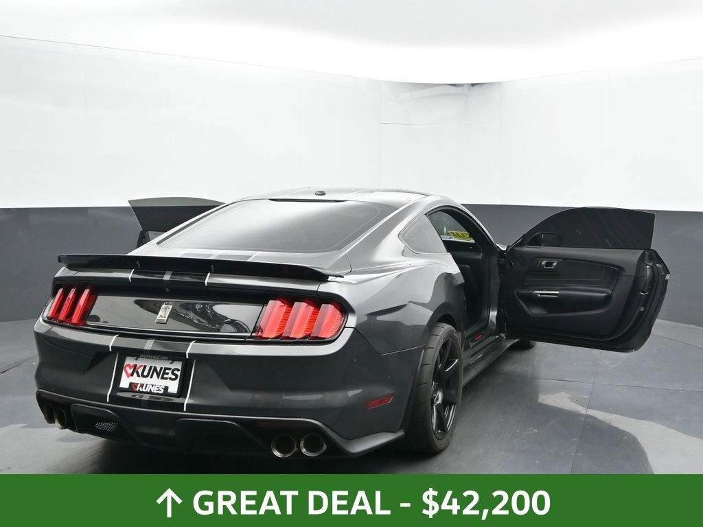 Used 2017 Ford Mustang Shelby GT350 image 56
