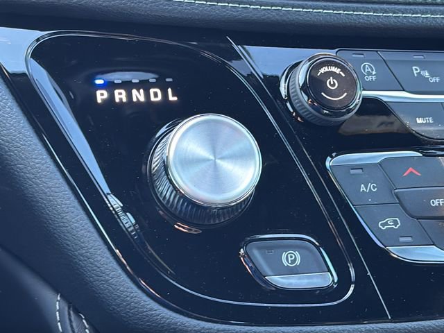 New 2026 Chrysler Pacifica Limited FWD image 35