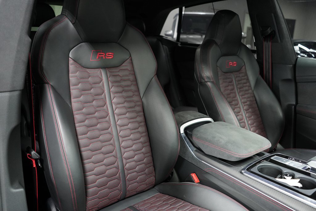Used 2025 Audi RS Q8 performance AWD/4WD image 26
