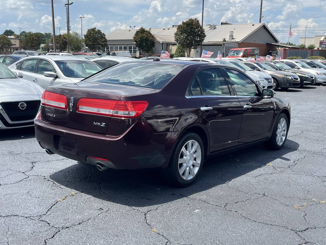 Used 2011 Lincoln MKZ FWD image 6