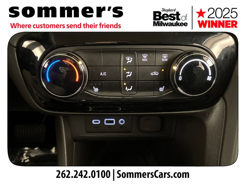 Used 2022 Buick Encore GX Preferred w/ Cold Weather Comfort Package image 16