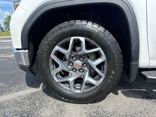 Used 2023 GMC Sierra 1500 SLT w/ SLT Convenience Package AWD/4WD image 10