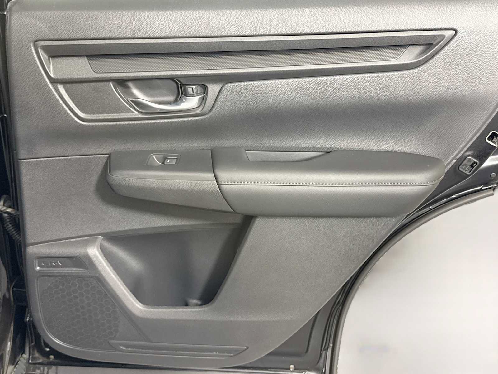 Used 2025 Honda CR-V EX image 26