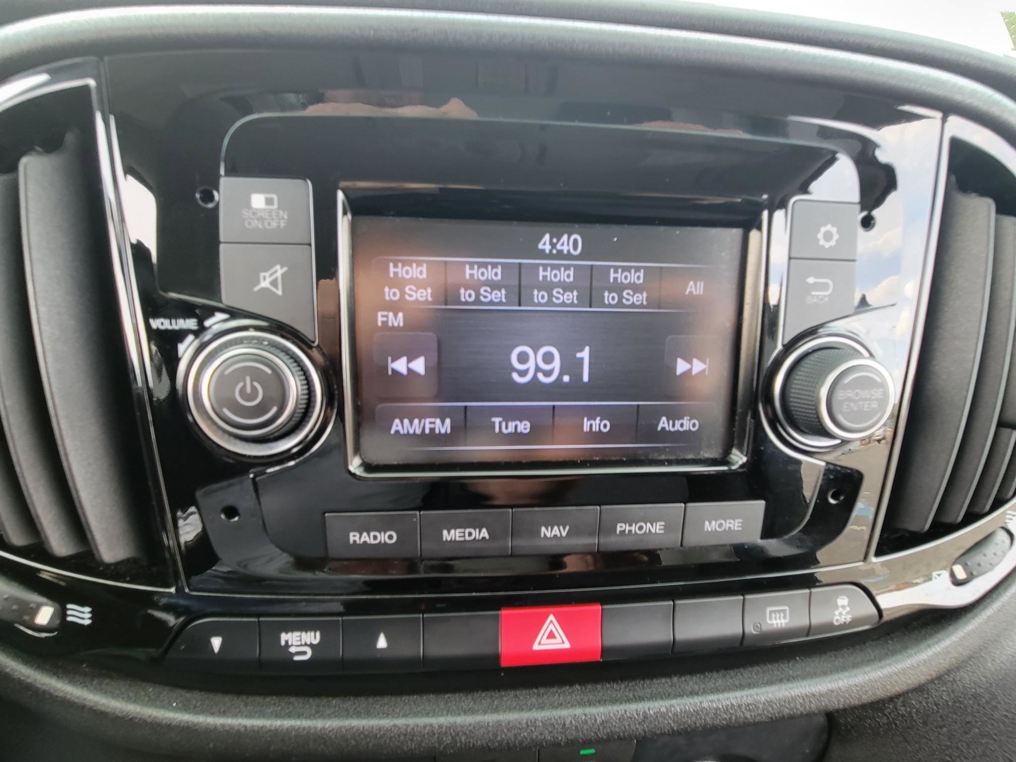 Used 2018 RAM ProMaster City Tradesman SLT FWD image 26