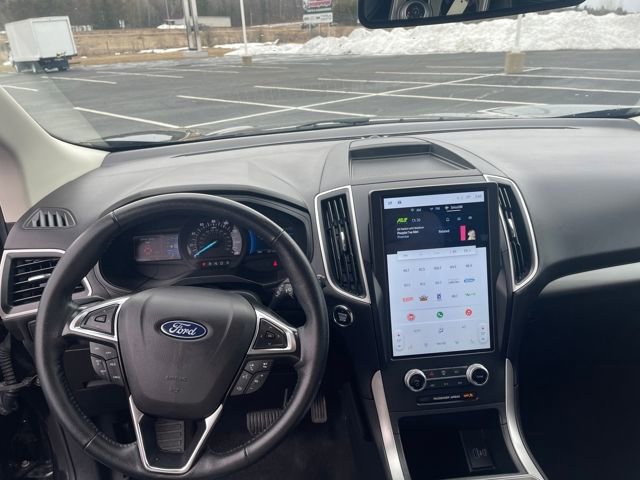 Used 2024 Ford Edge SEL image 14