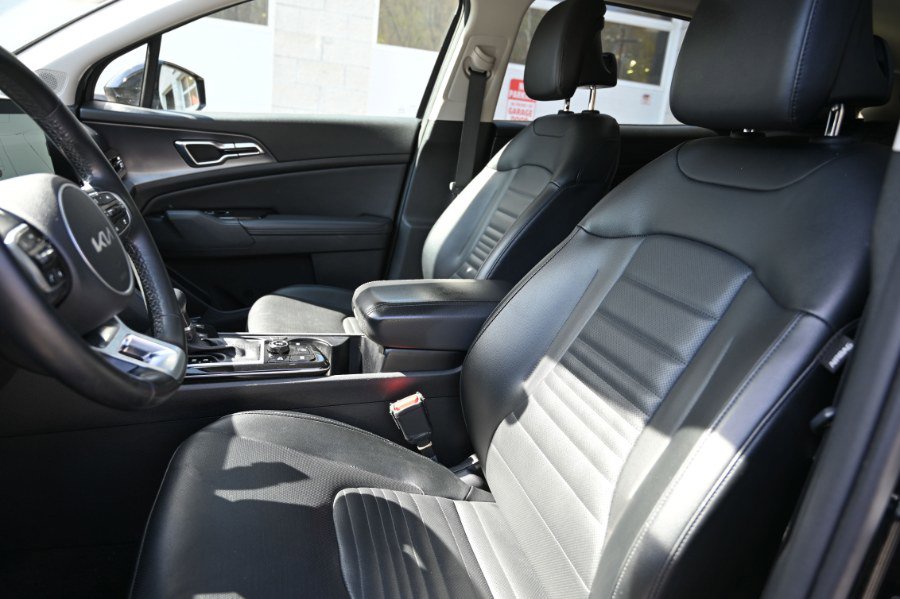 Used 2023 Kia Sportage SX AWD/4WD image 16