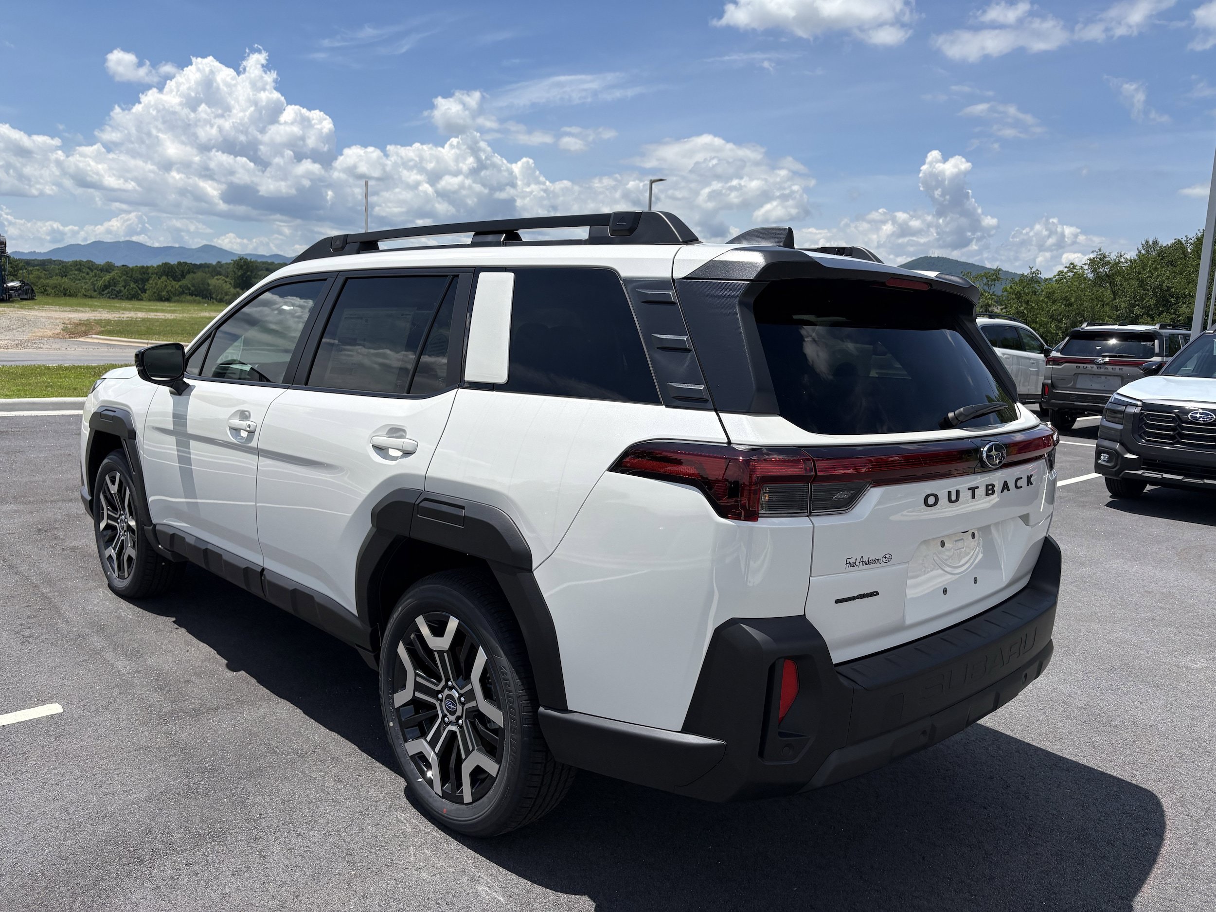 New 2026 Subaru Outback Touring XT AWD/4WD image 5
