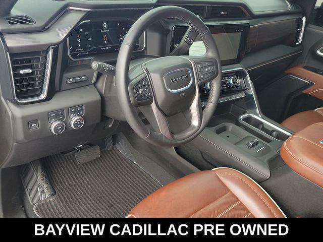 Used 2025 GMC Sierra 3500 Denali Ultimate AWD/4WD image 13