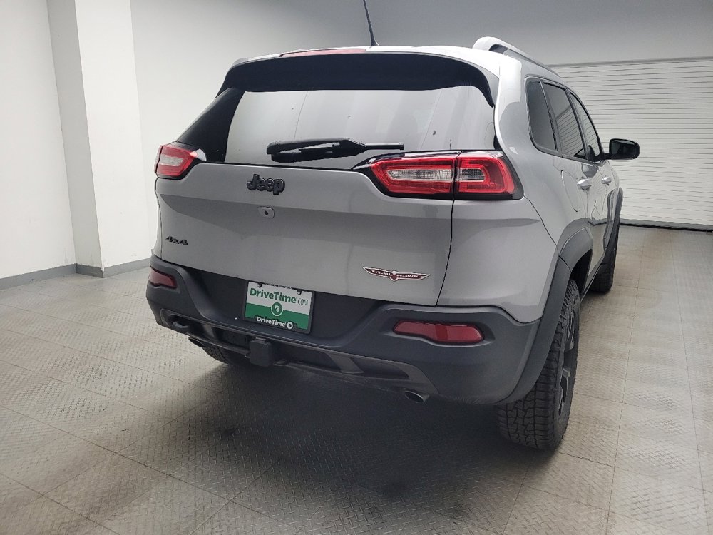 Used 2015 Jeep Cherokee Trailhawk w/ Cold Weather Group image 7