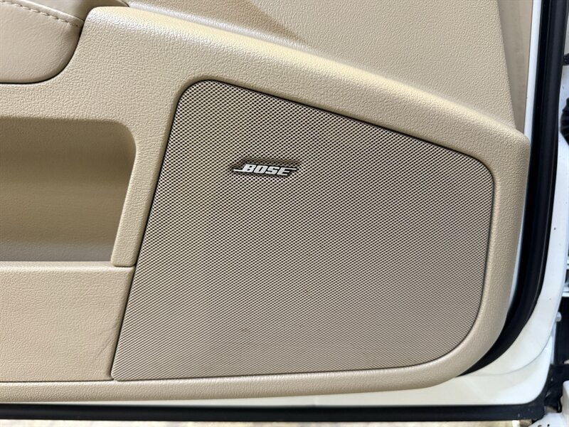Used 2006 Cadillac STS V8 w/ Preferred Equipment Group RWD image 29